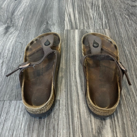 Birkenstock Gizeh Birkibuc Thong Sandals - Picture 5 of 7